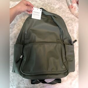 Lululemon everywhere backpack